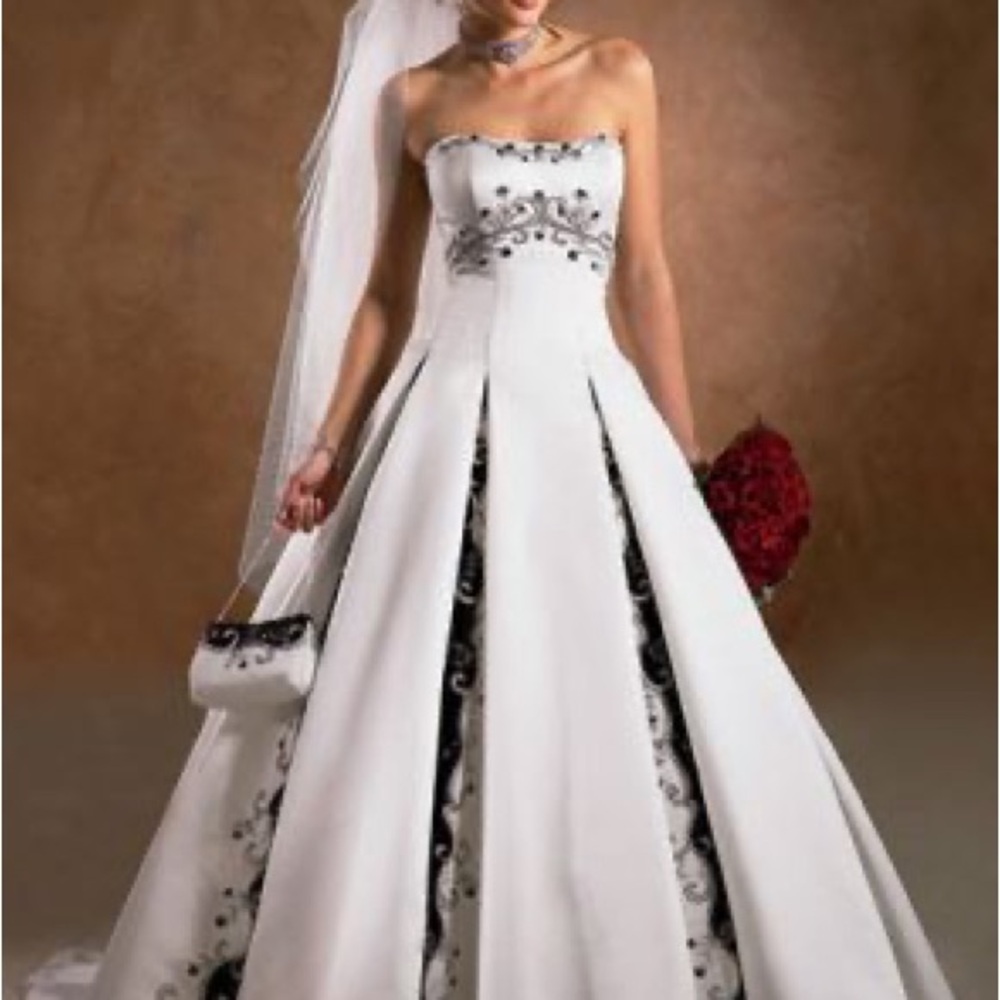 Maggie Sottero Black and White “Vincenza” couture wedding Dress
